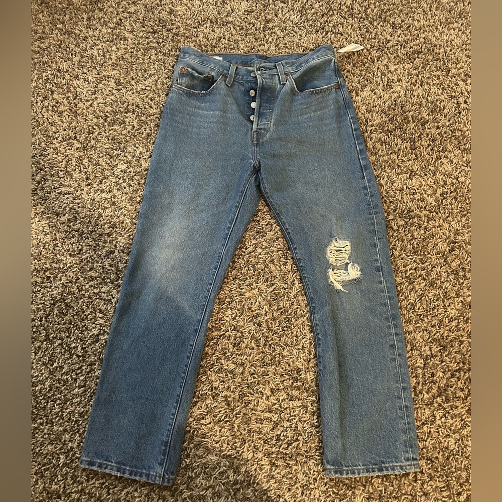 blue levi jeans